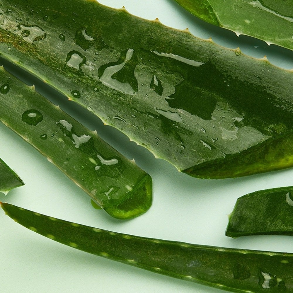 NIVEA Sun Instant Relief Moisturising After Sun Spray 200ml - Image 4